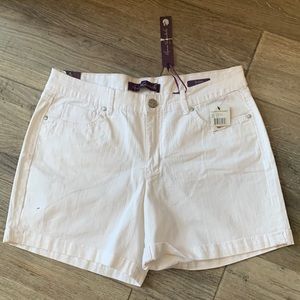 NEW denim straight fit low rise shorts